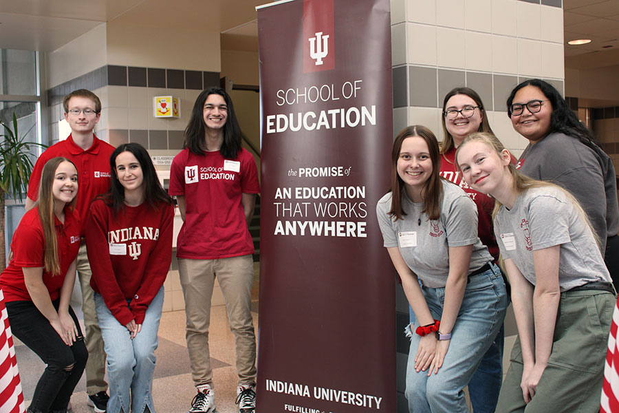 Current School of Education students welcoming new students